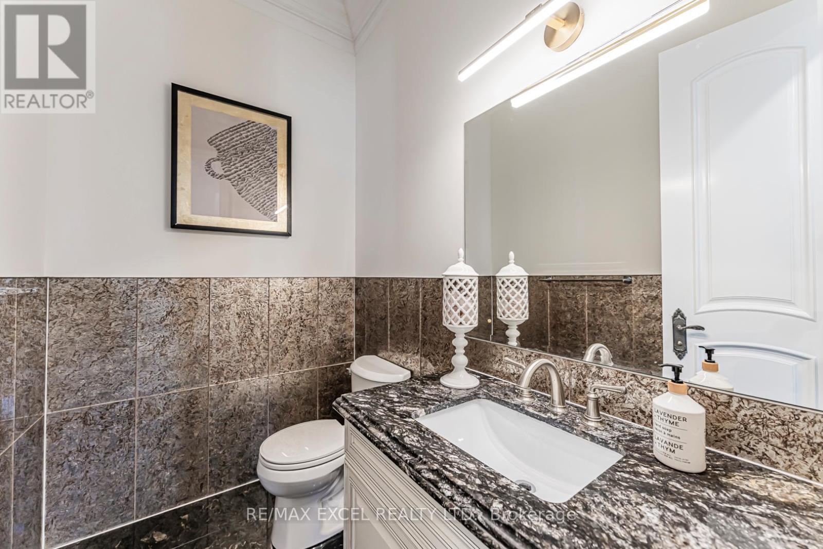 19 Addison Street Property Photo 16