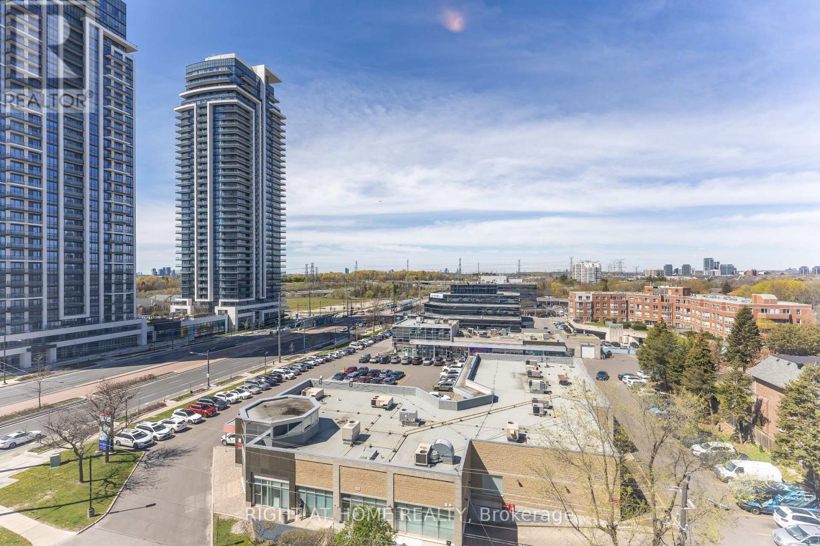 1021 - 370 Highway 7 E Property Photo 29