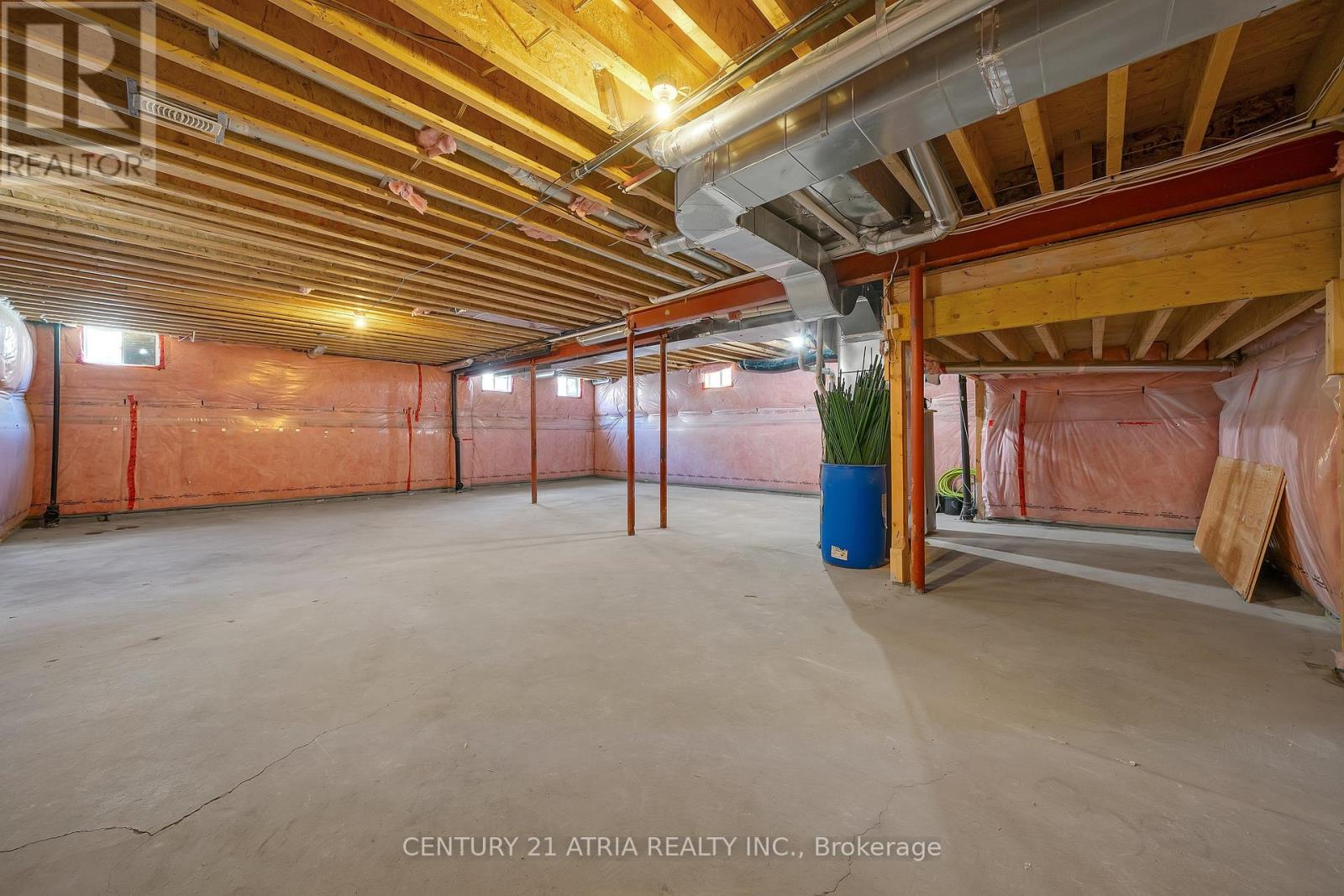20 Baldry Avenue Property Photo 7