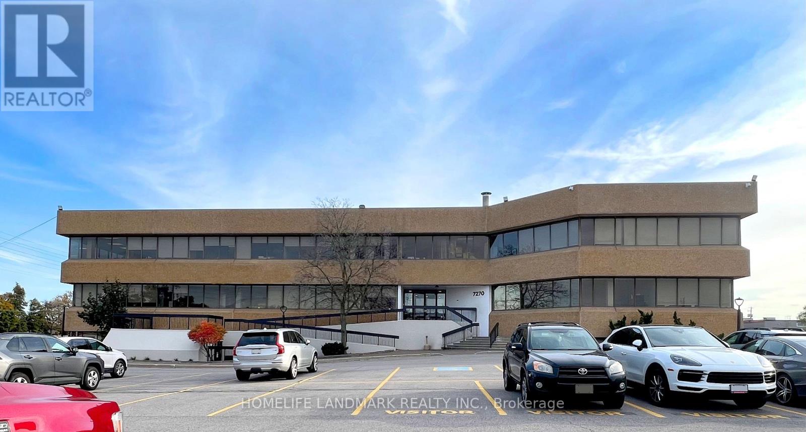302 - 7270 Woodbine Avenue Property Photo 2