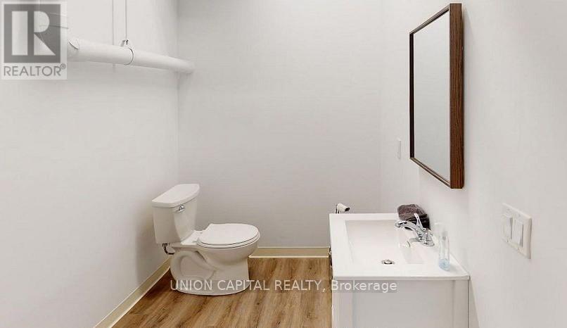 8 - 3380 Bur Oak Avenue Property Photo 10