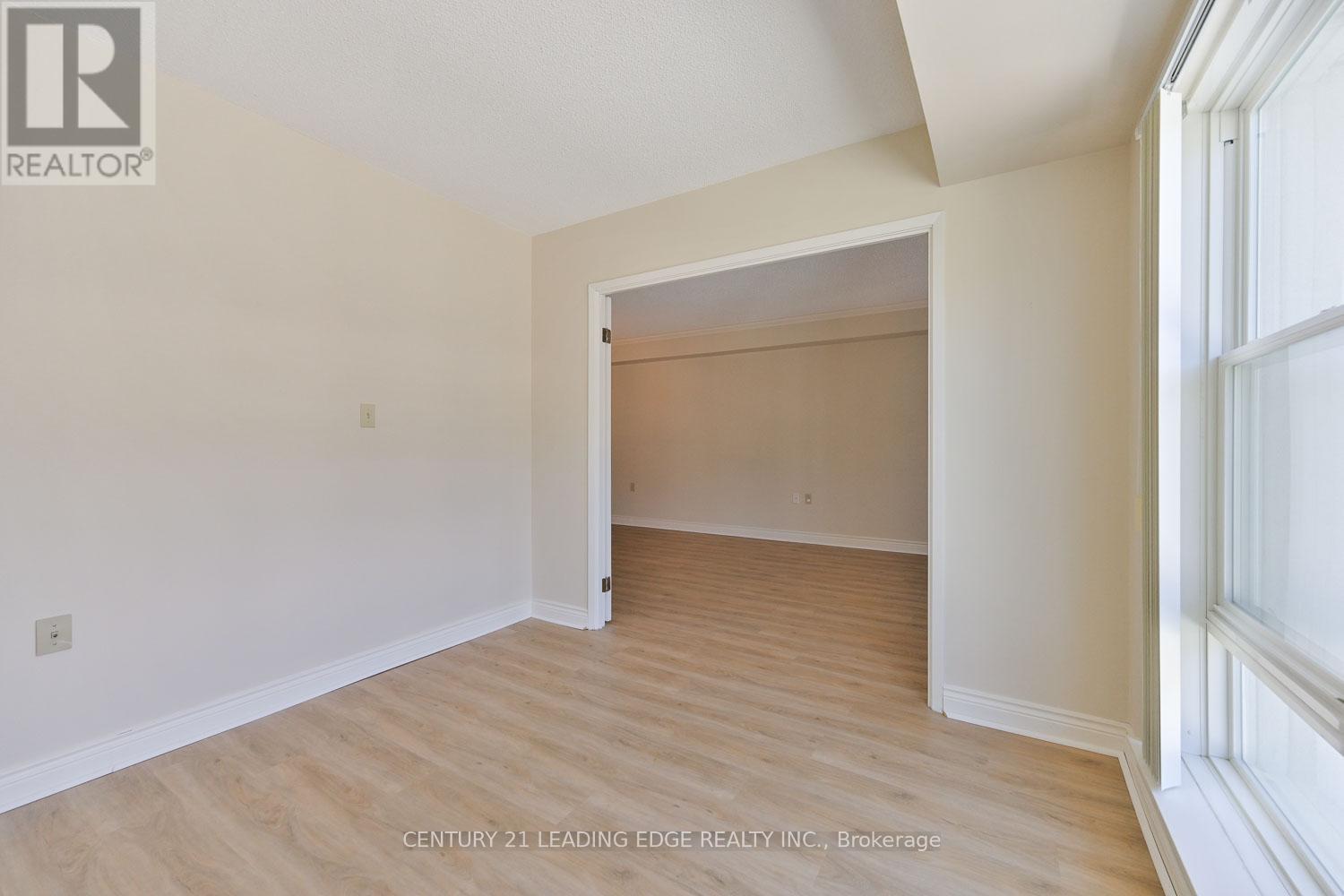214 - 100 Anna Russell Way Property Photo 17