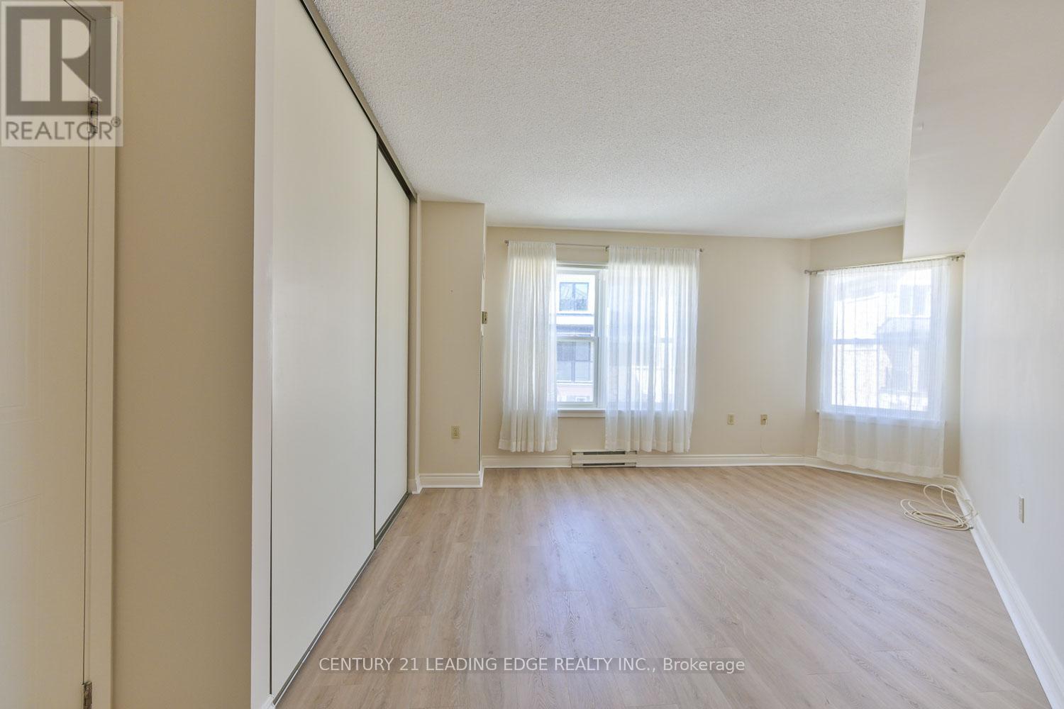 214 - 100 Anna Russell Way Property Photo 22
