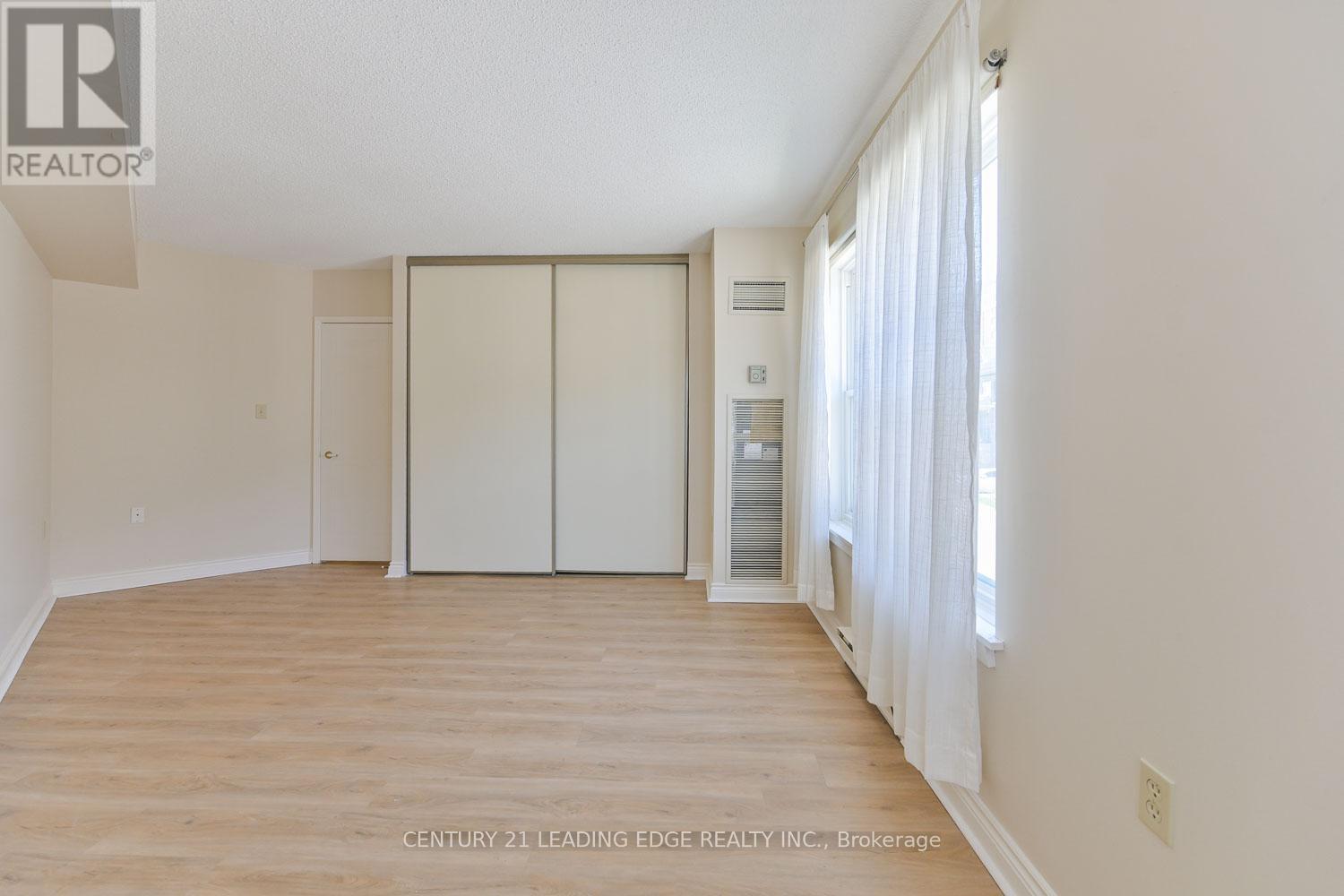 214 - 100 Anna Russell Way Property Photo 23