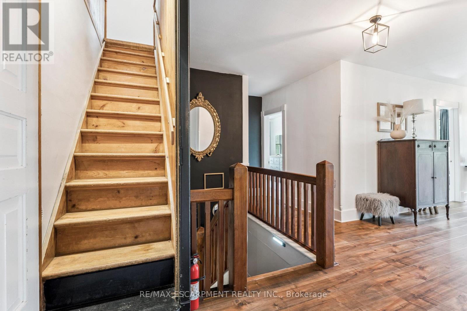 8936 32nd Side Road Property Photo 43