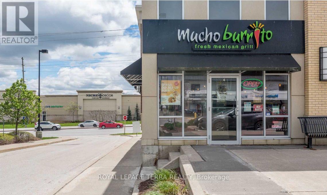 18267 Yonge Street Property Photo 4