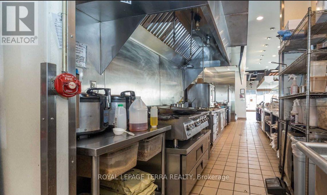 18267 Yonge Street Property Photo 19