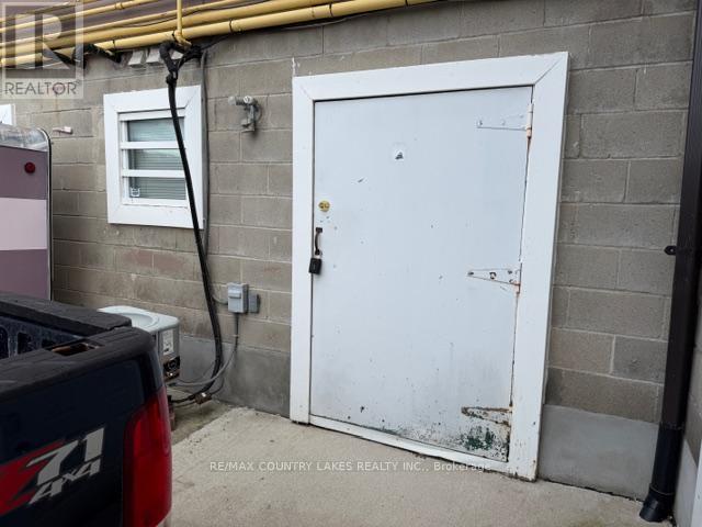 470 - 466 Osborne Street Property Photo 15