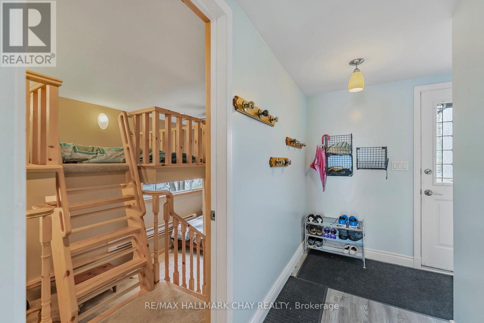 2617 Leonard Street Property Photo 13