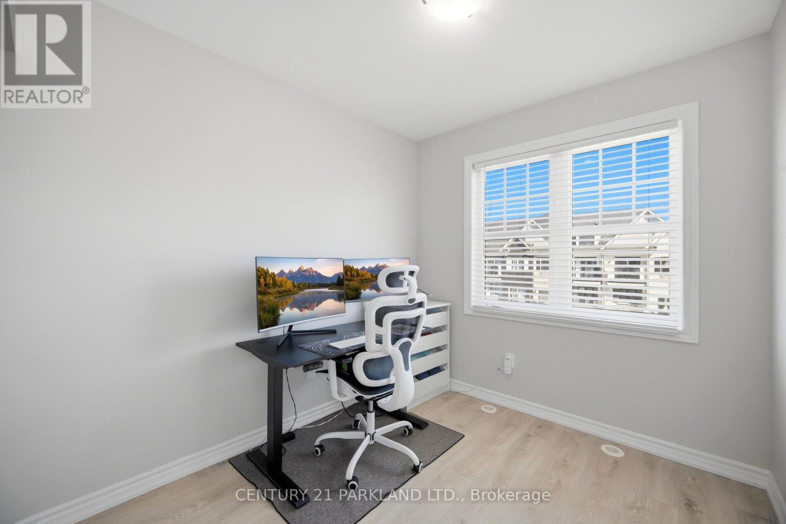 18 Wimshaw Lane Property Photo 29