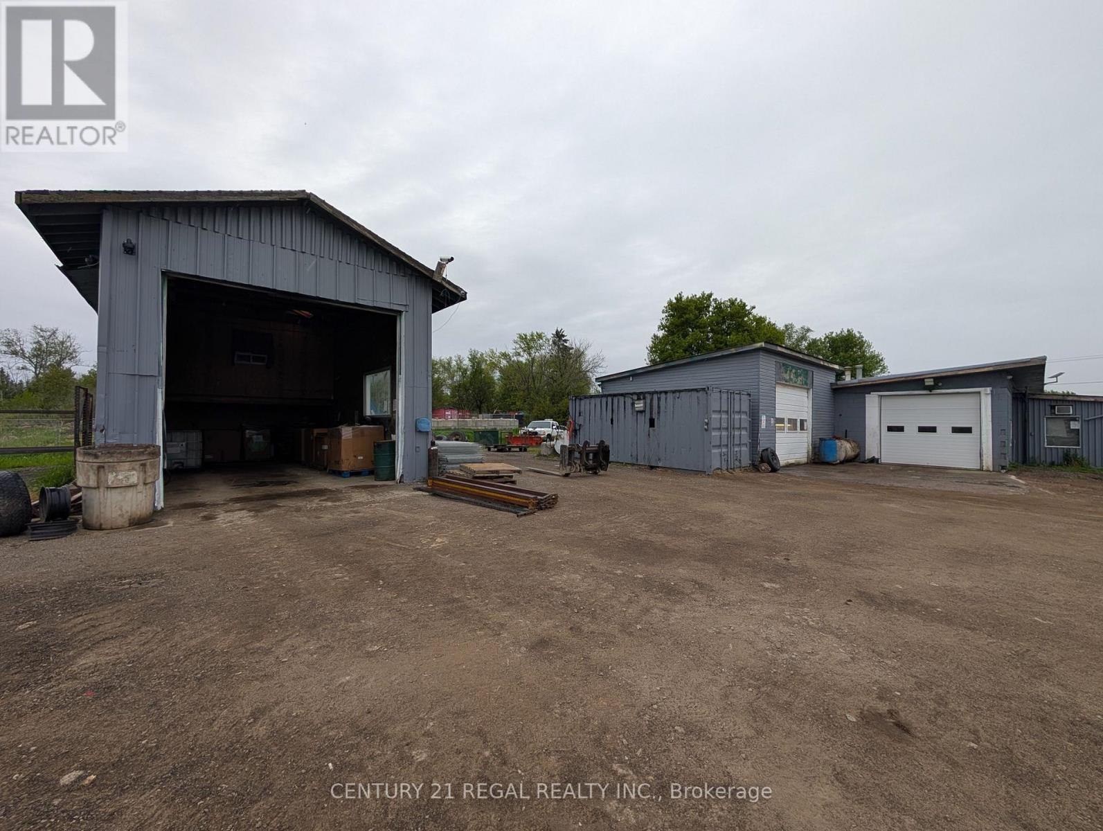 23718 Highway 48 Property Photo 7