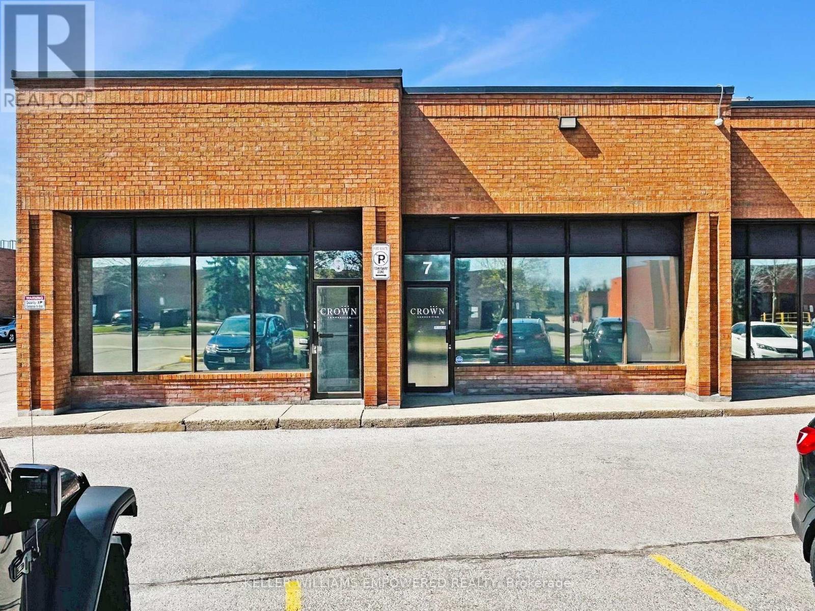 7 & 8 - 60 MARYCROFT AVENUE