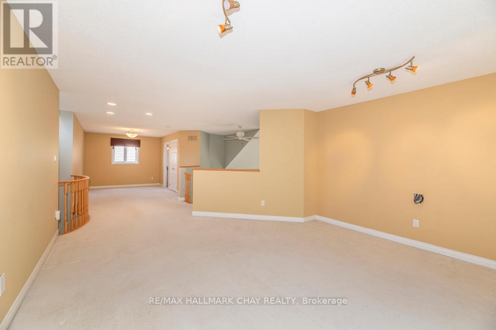 65 Sunset Boulevard Property Photo 22