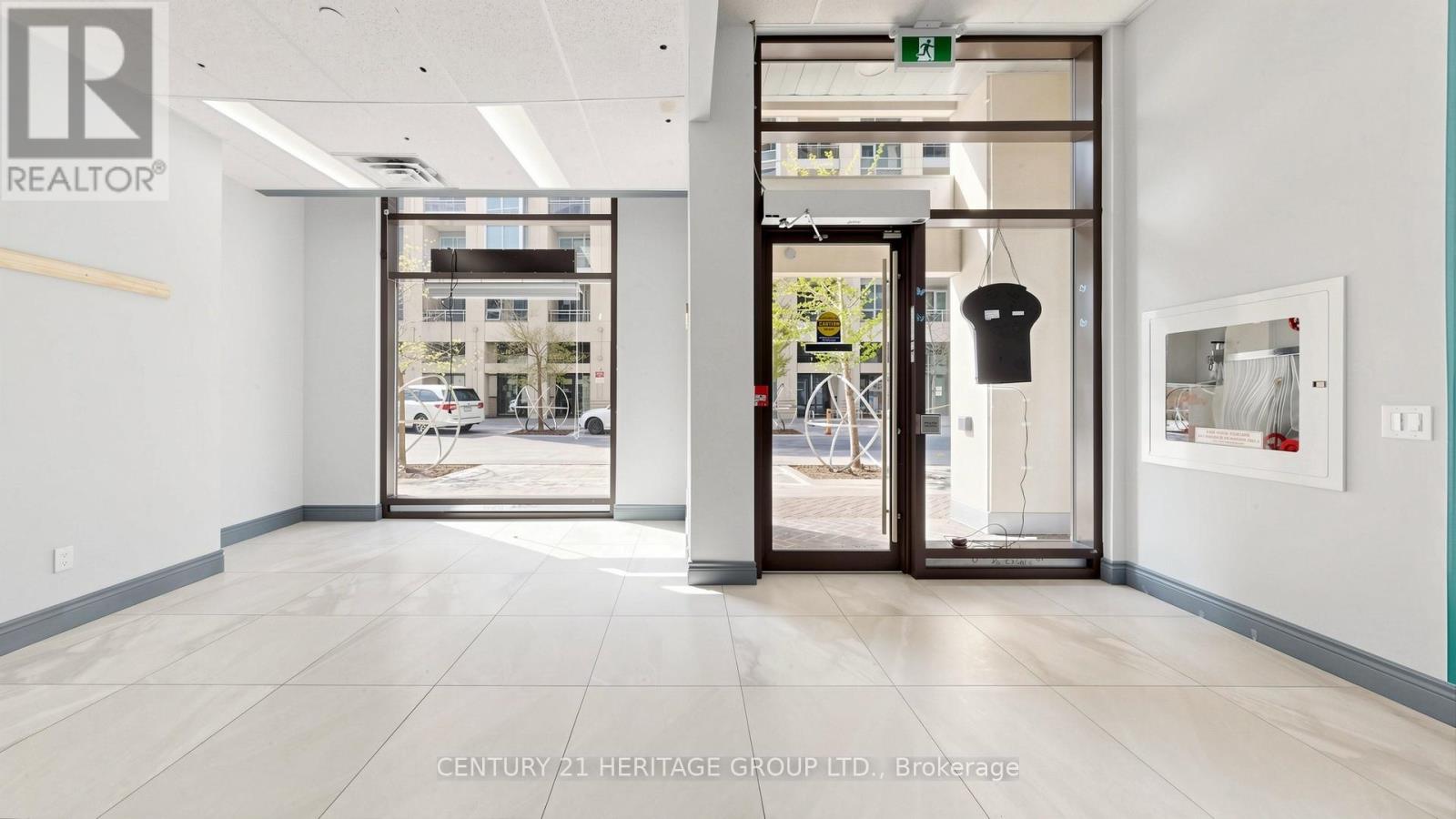 Level 1 Unit 9 (ne-1) - 9205 Yonge Street Property Photo 9