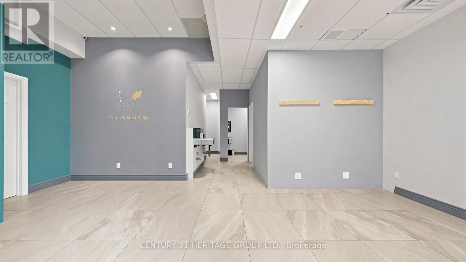 Level 1 Unit 9 (ne-1) - 9205 Yonge Street Property Photo 12