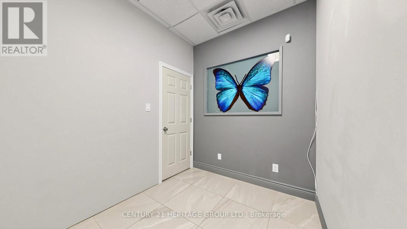 Level 1 Unit 9 (ne-1) - 9205 Yonge Street Property Photo 19