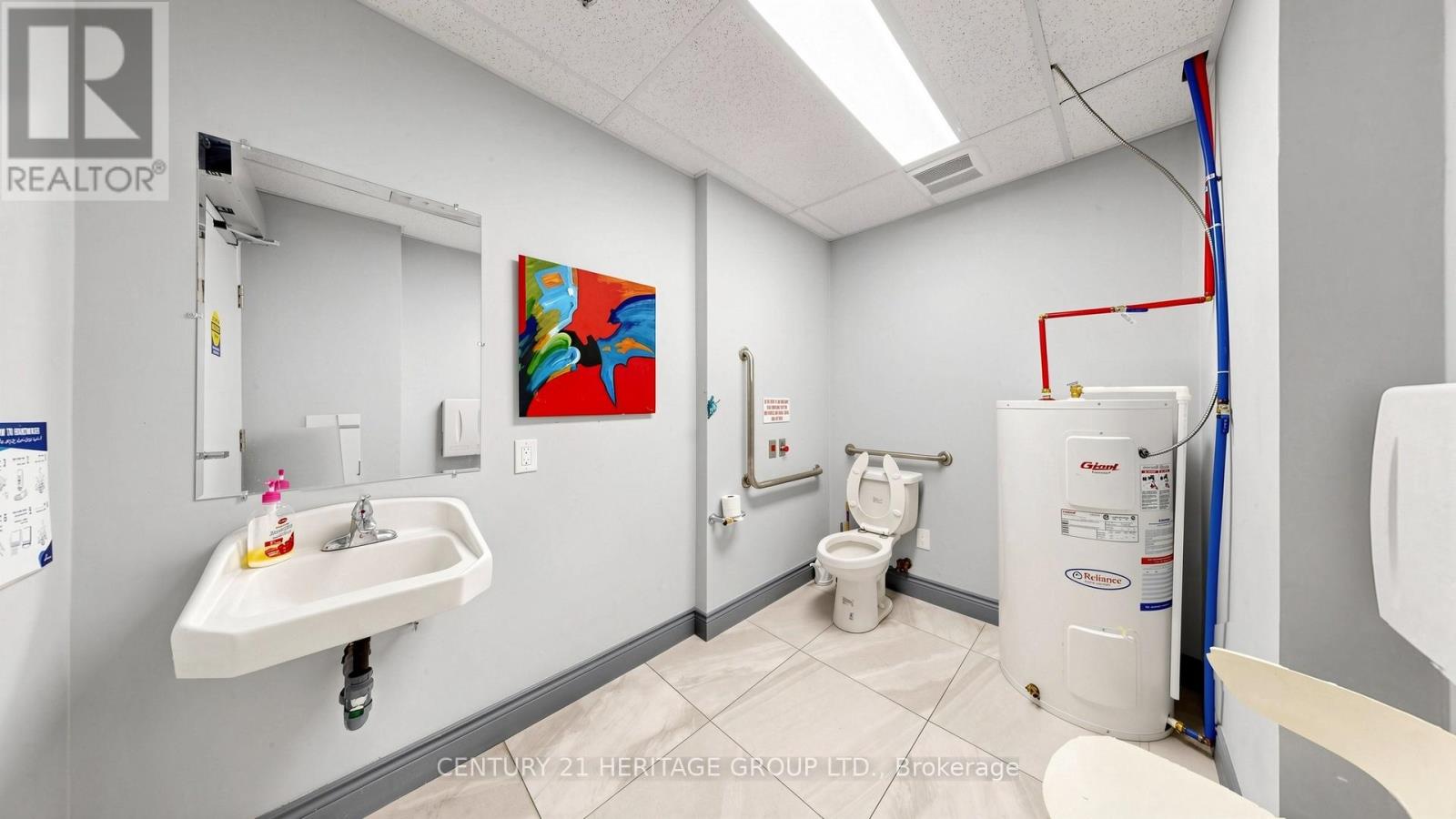 Level 1 Unit 9 (ne-1) - 9205 Yonge Street Property Photo 24