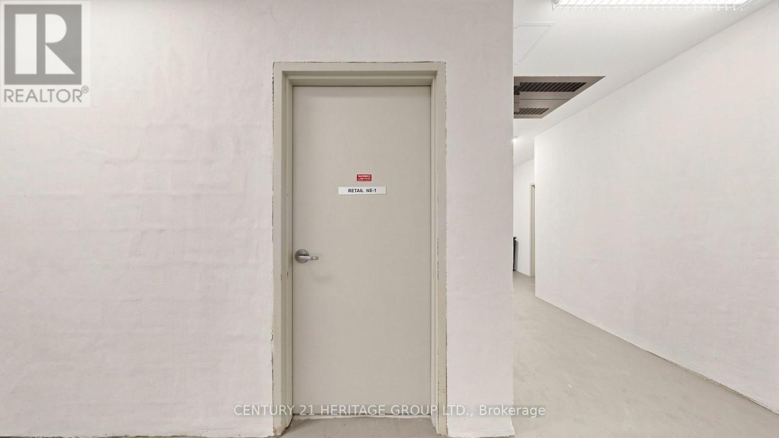 Level 1 Unit 9 (ne-1) - 9205 Yonge Street Property Photo 27