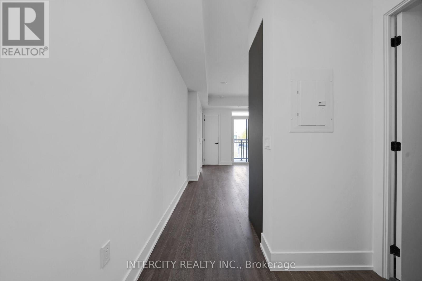 215 - 2075 King Road Property Photo 10