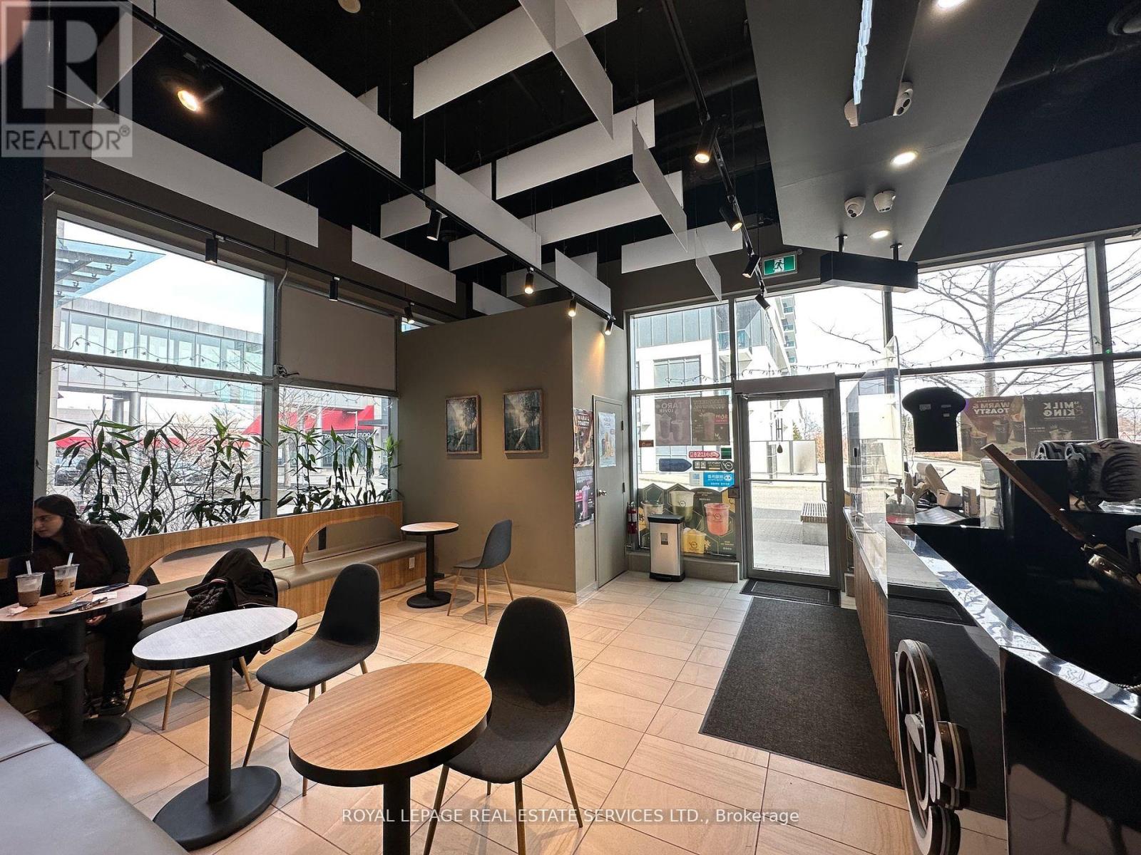 101 - 7163 Yonge Street Property Photo 15
