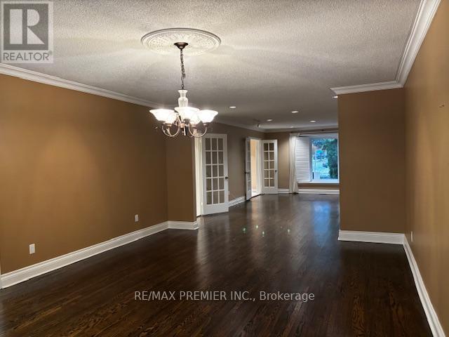 66 Laureleaf Road Property Photo 5