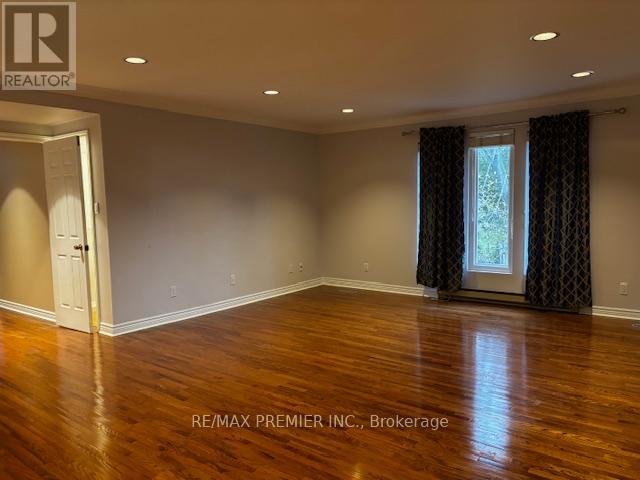 66 Laureleaf Road Property Photo 10