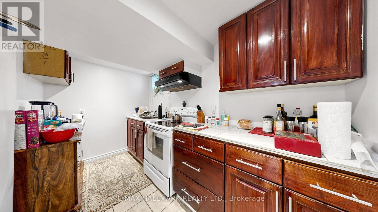 46 Collins Crescent Property Photo 15