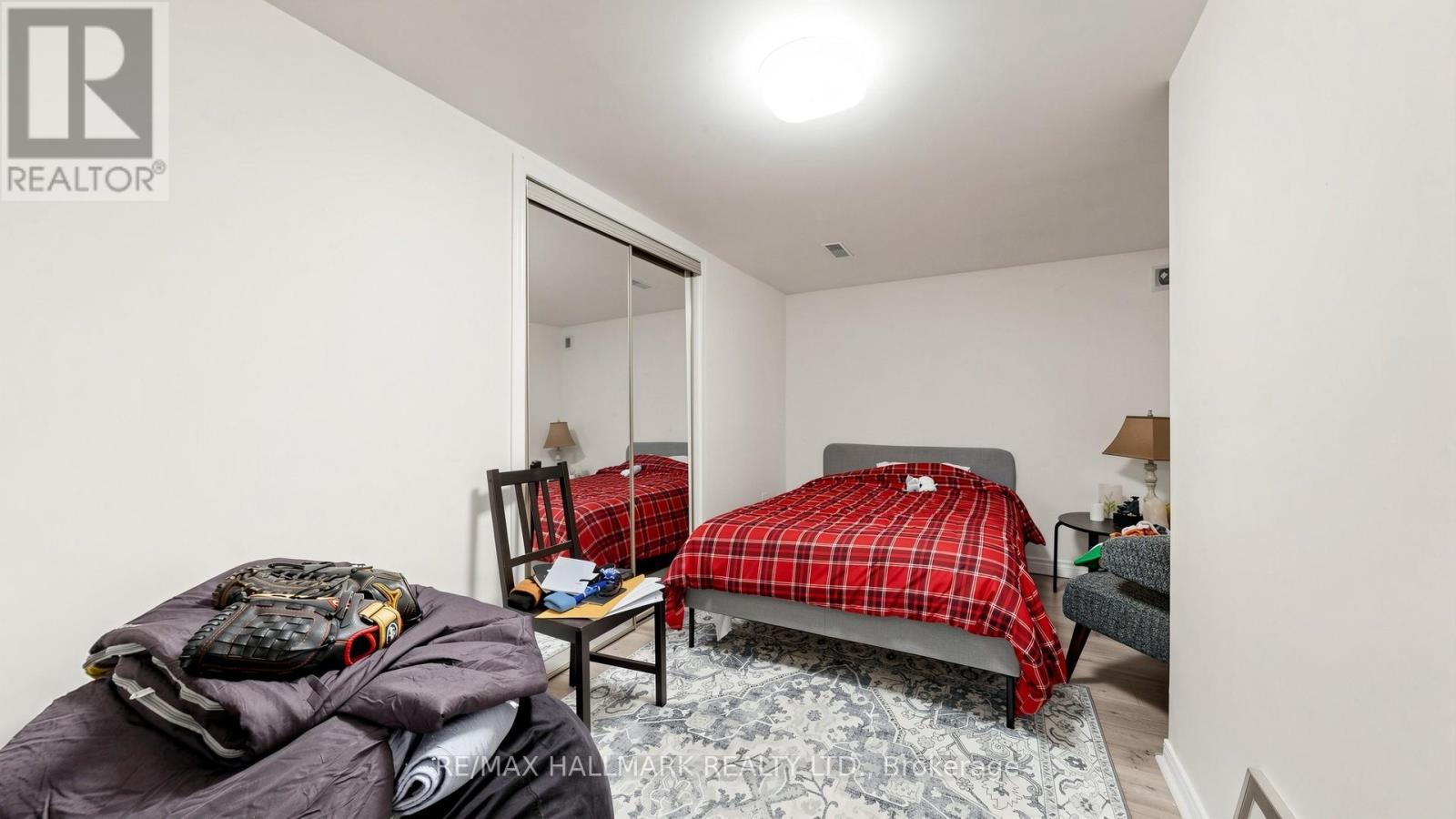 46 Collins Crescent Property Photo 18