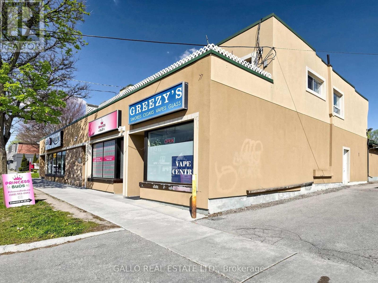 6376-6388 Main Street Property Photo 5