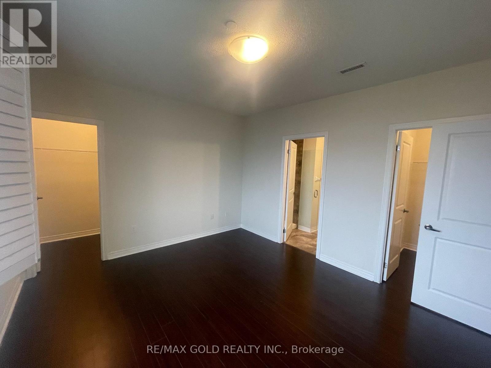 820 - 7325 Markham Road Property Photo 13
