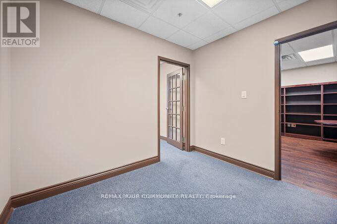 6 - 355 Harry Walker Parkway Property Photo 20