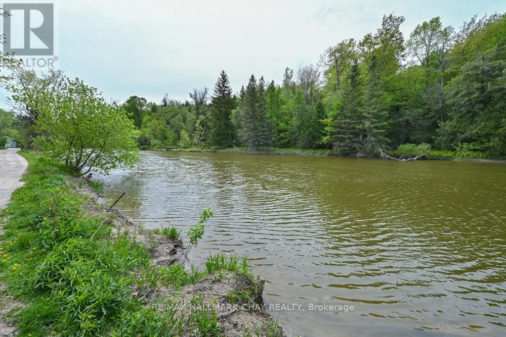 93 - 6047 Hwy 89 Property Photo 25