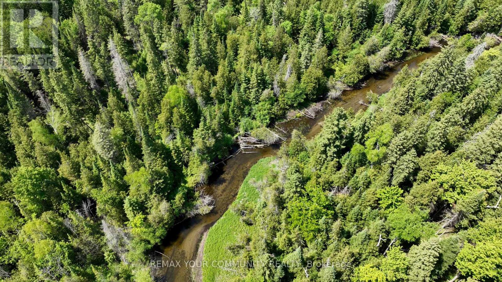 574 Zephyr Rd Property Photo 7