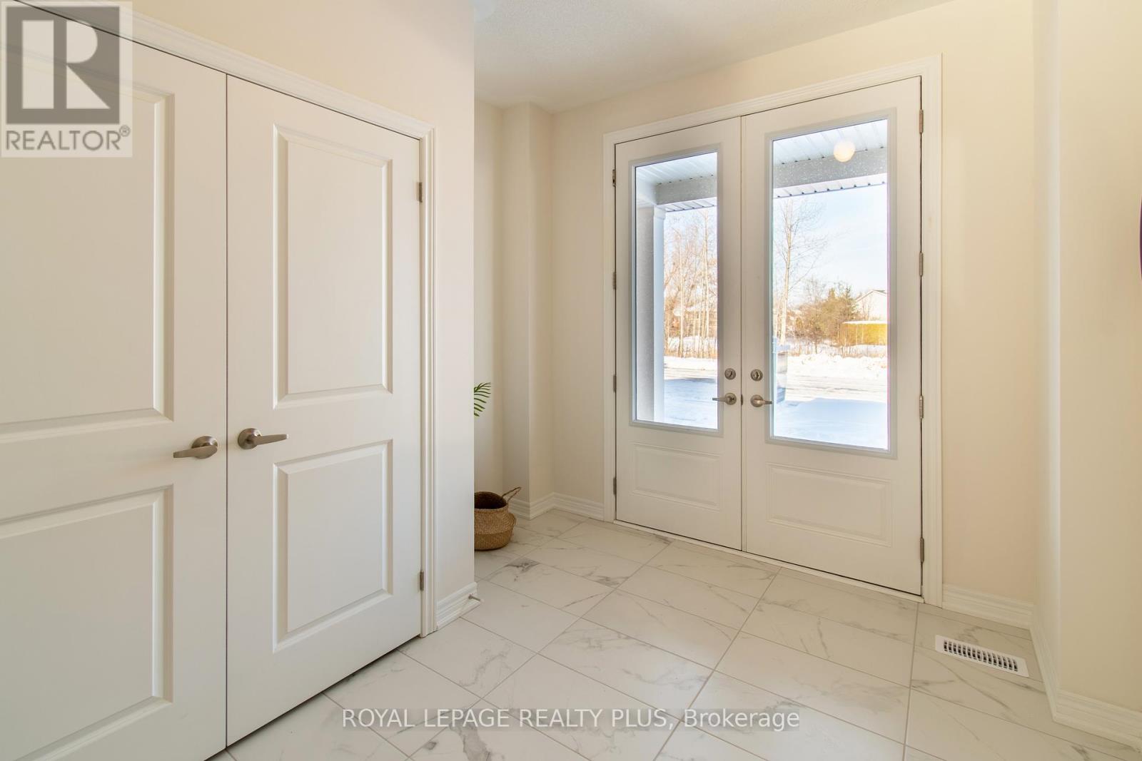 147 Dovedale Drive Property Photo 1