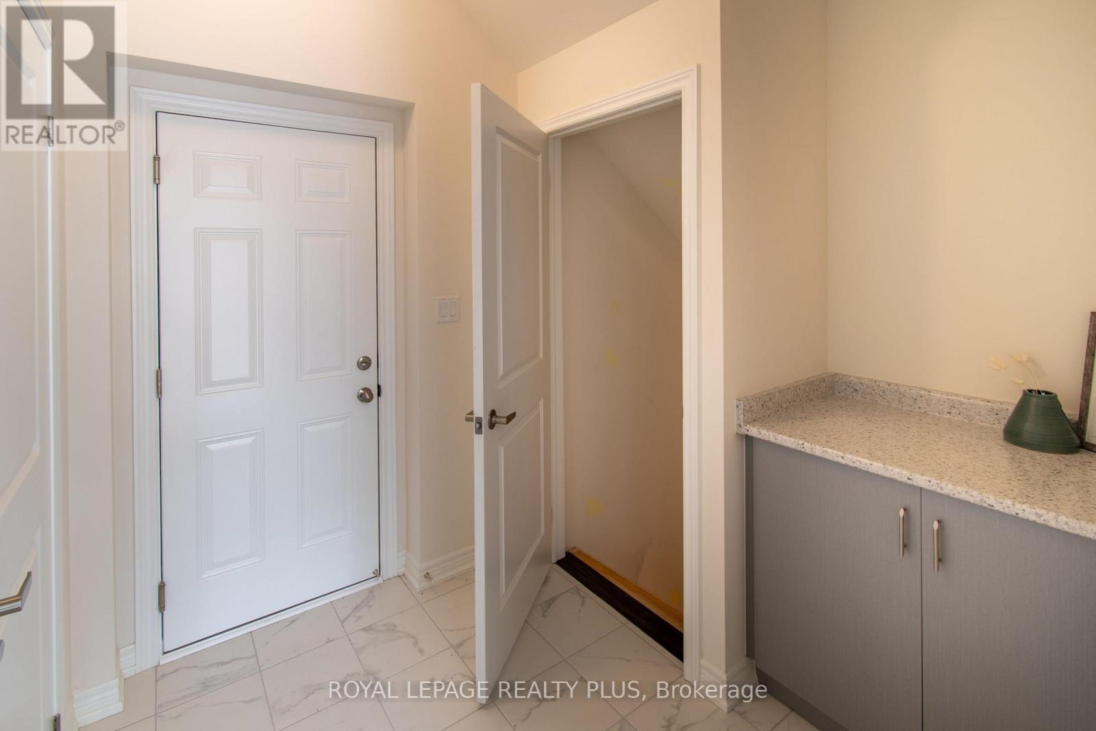 147 Dovedale Drive Property Photo 14