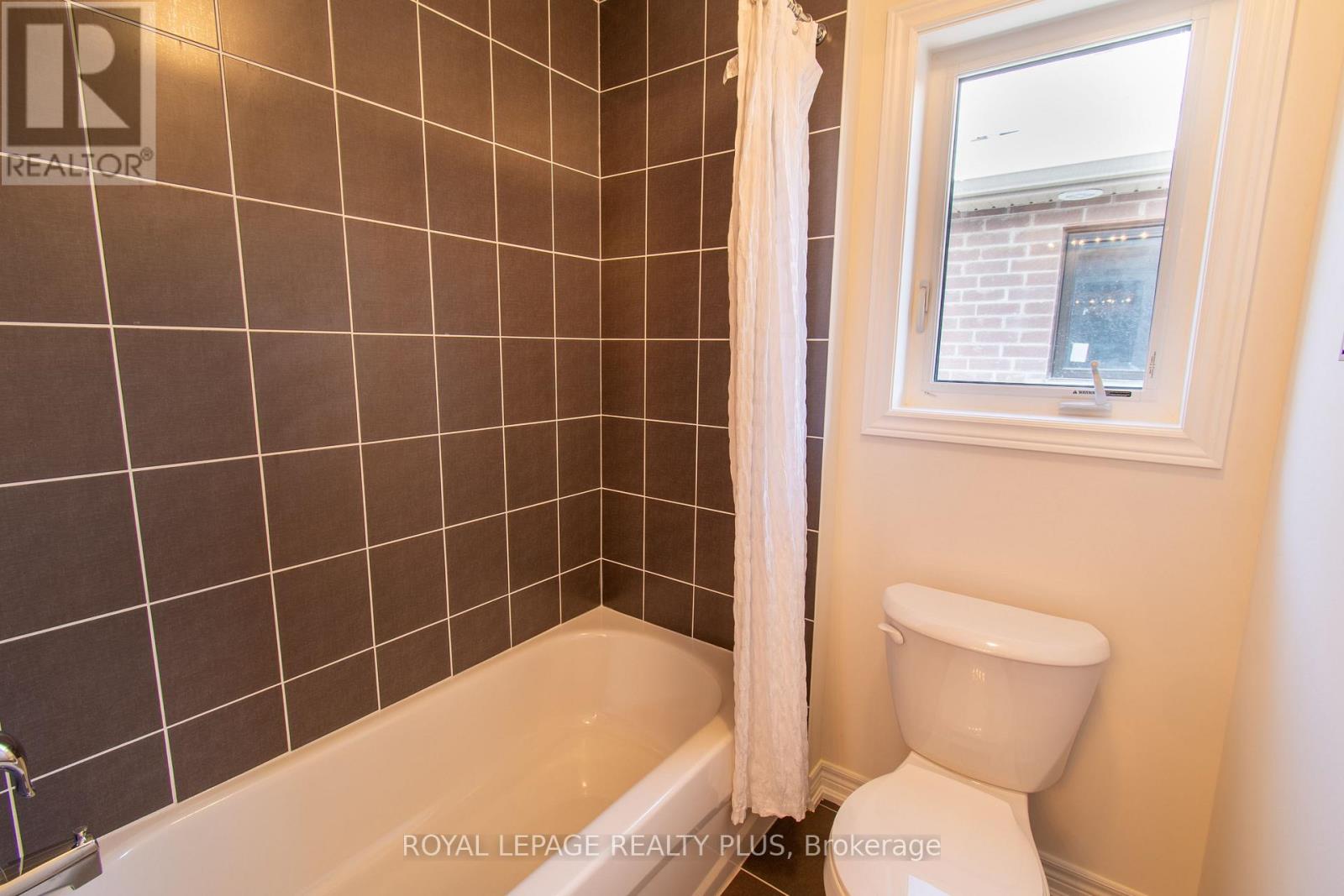147 Dovedale Drive Property Photo 19