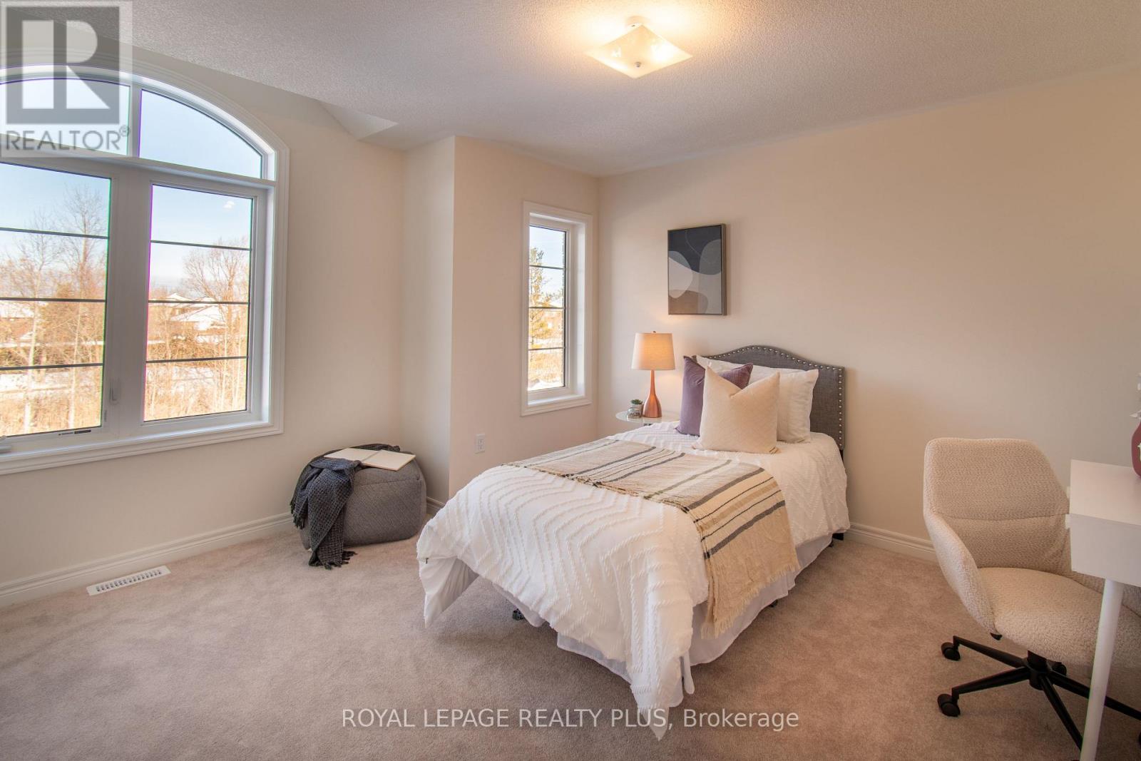 147 Dovedale Drive Property Photo 20