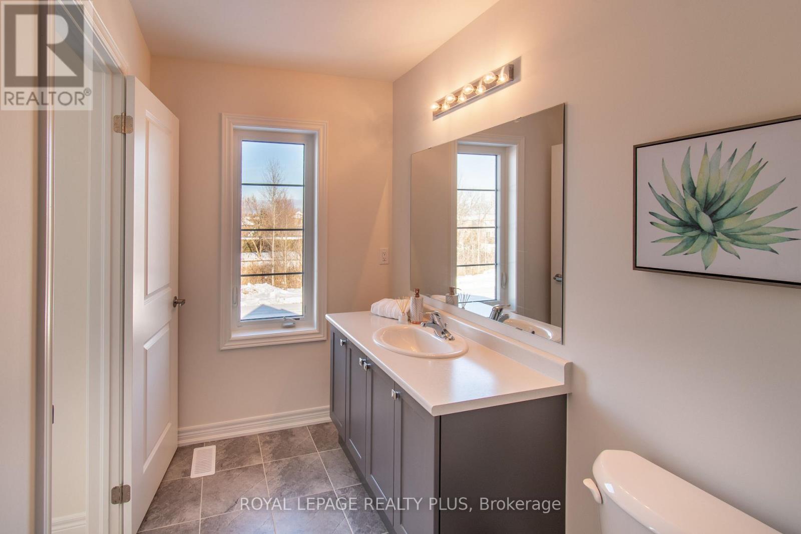 147 Dovedale Drive Property Photo 25