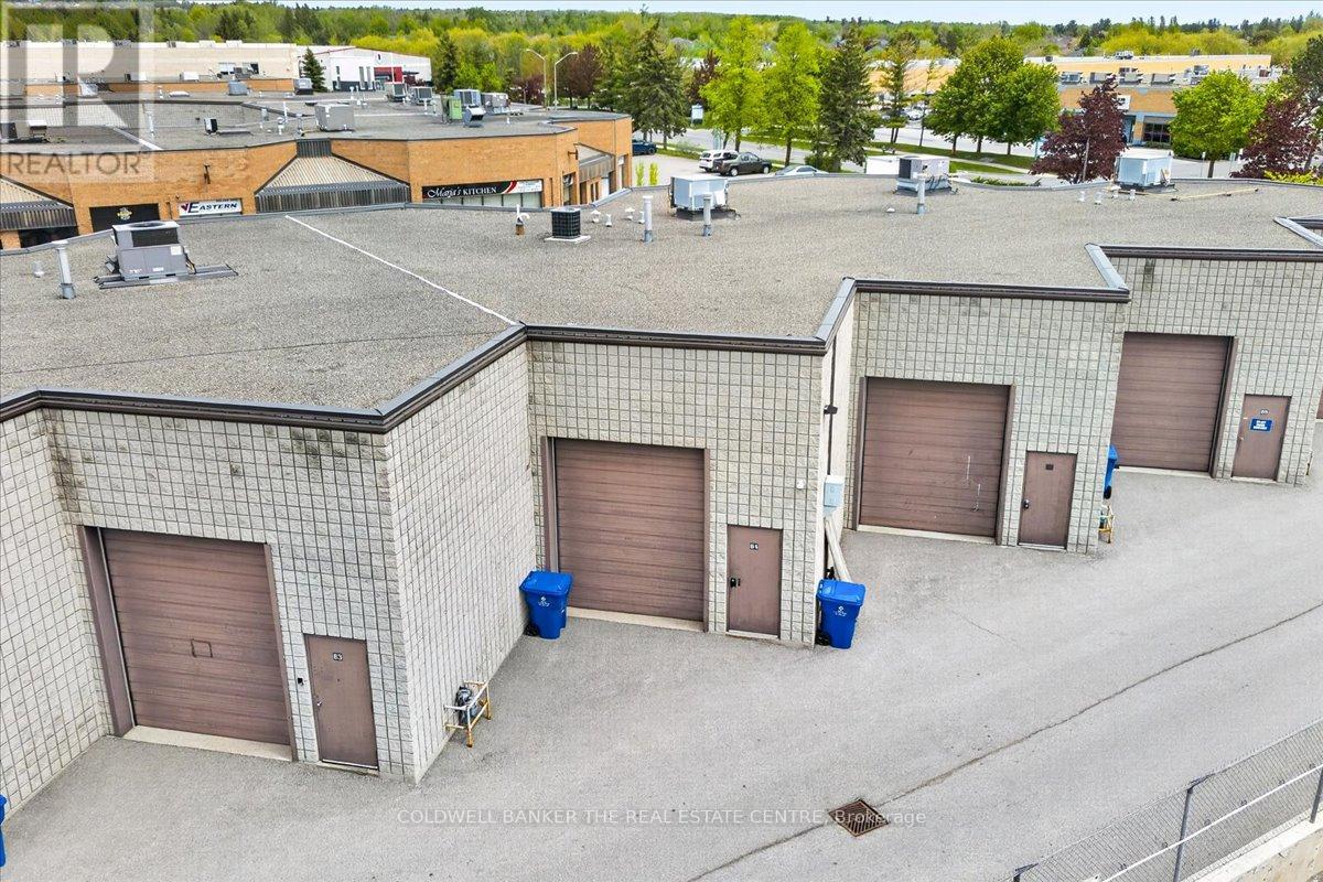 84 - 556 Edward Avenue Property Photo 8