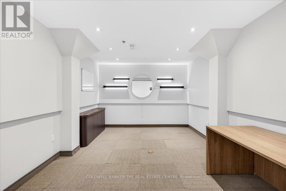 84 - 556 Edward Avenue Property Photo 20