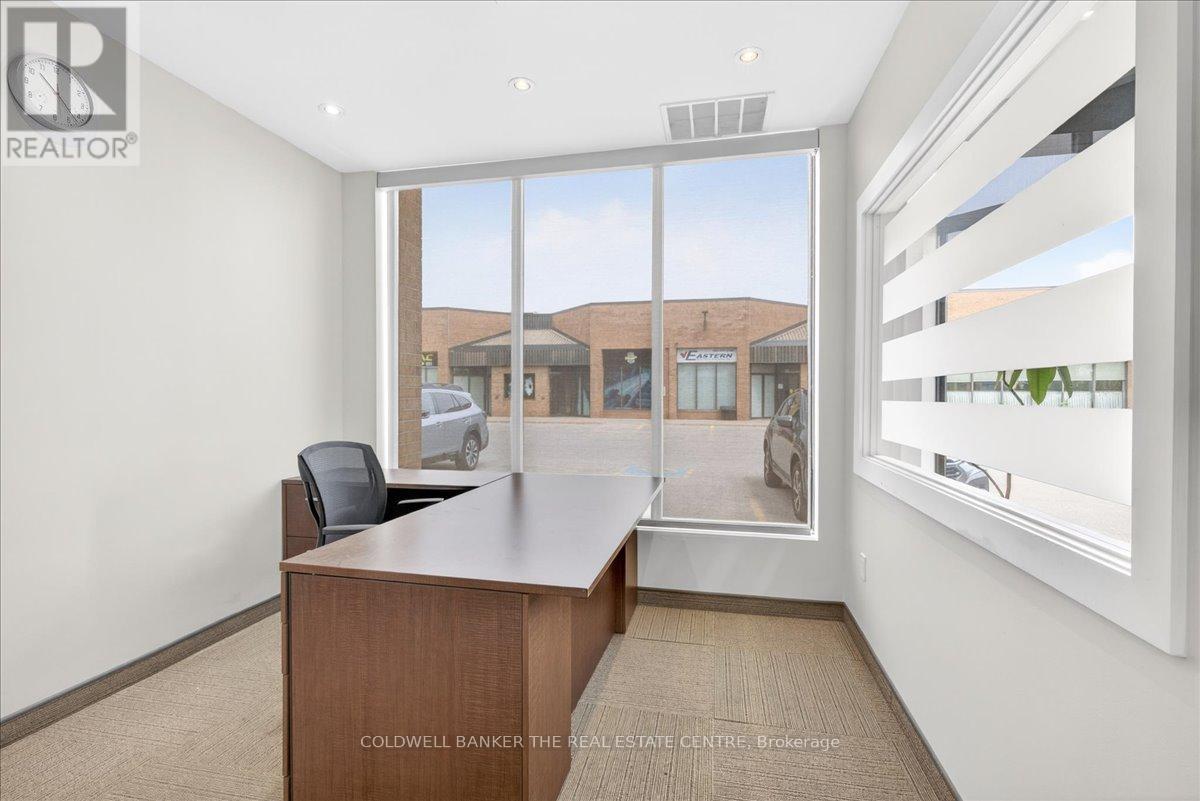 84 - 556 Edward Avenue Property Photo 31