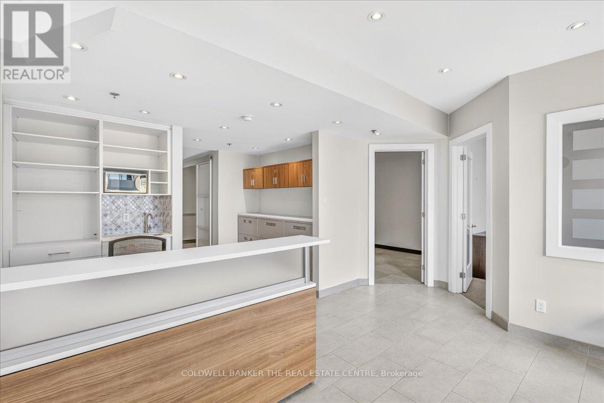 84 - 556 Edward Avenue Property Photo 34