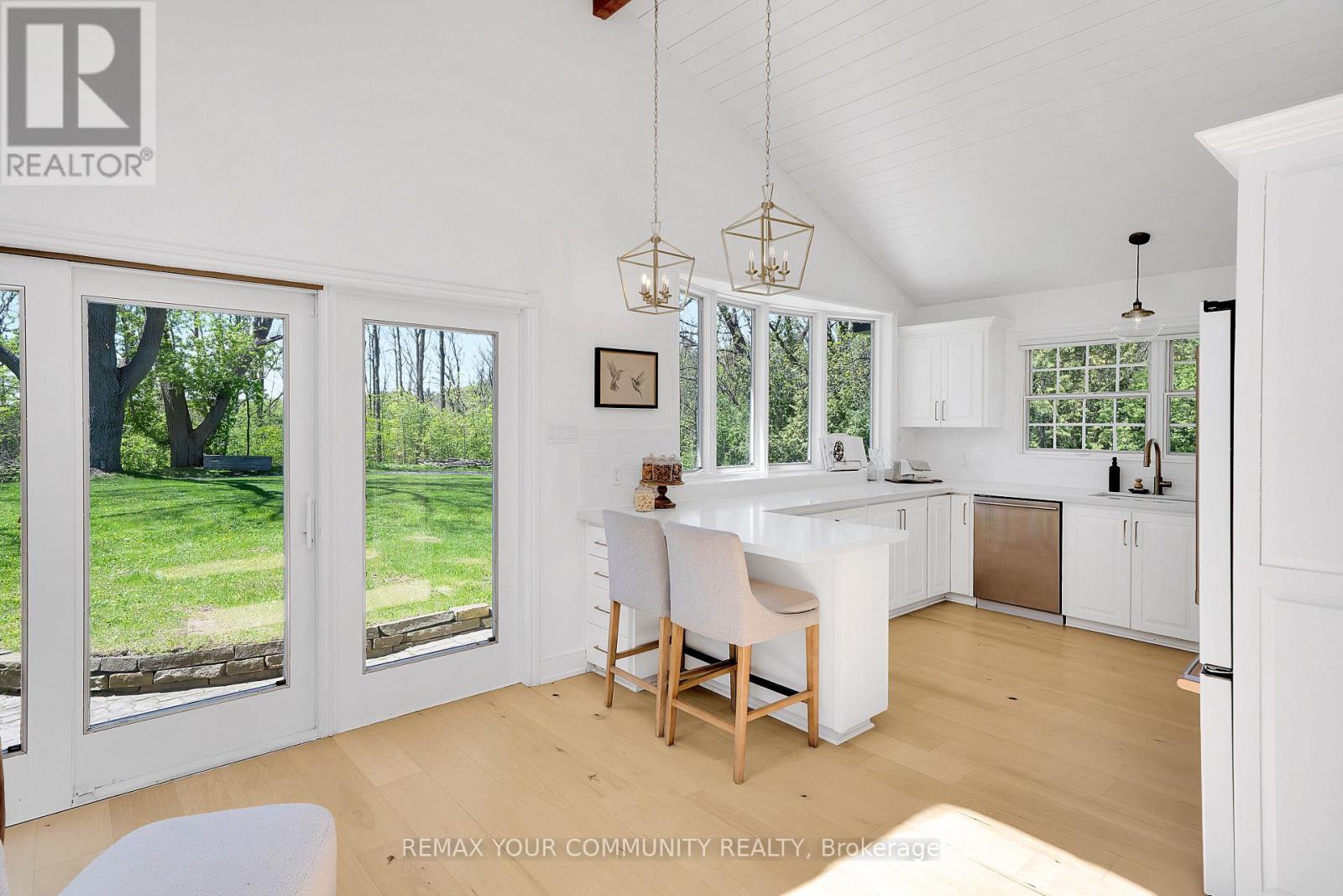 12768 Weston Road Property Photo 9