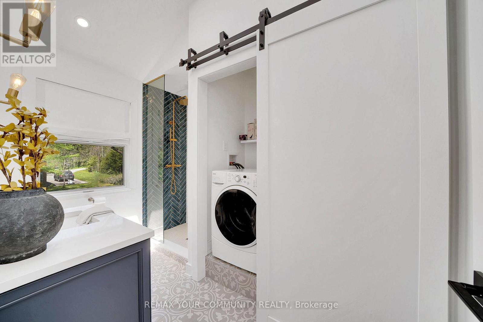 12768 Weston Road Property Photo 19