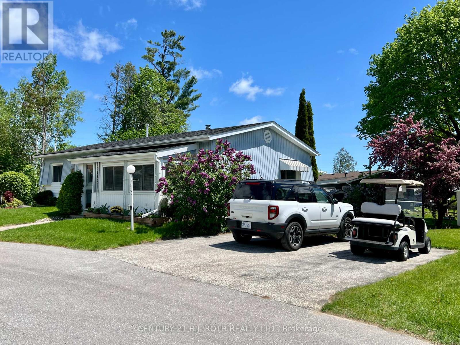 1 Nectarine Court Property Photo 1
