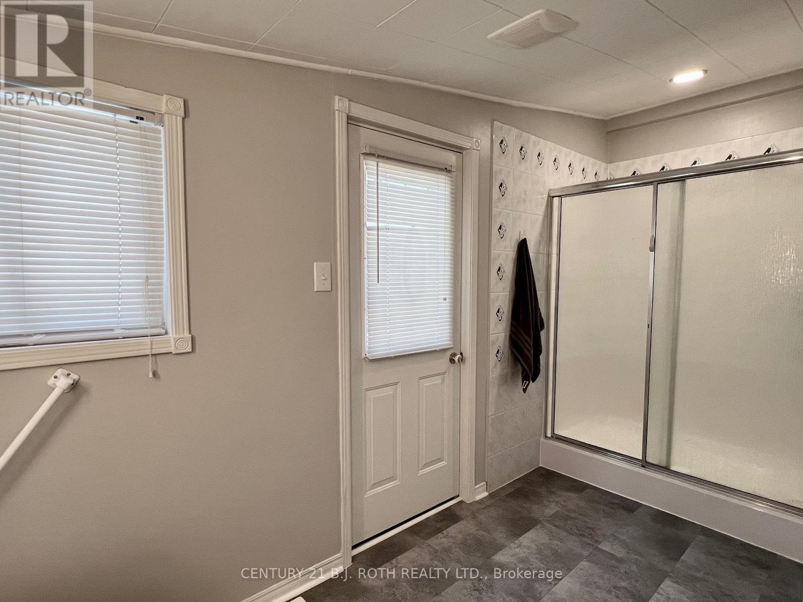 1 Nectarine Court Property Photo 18