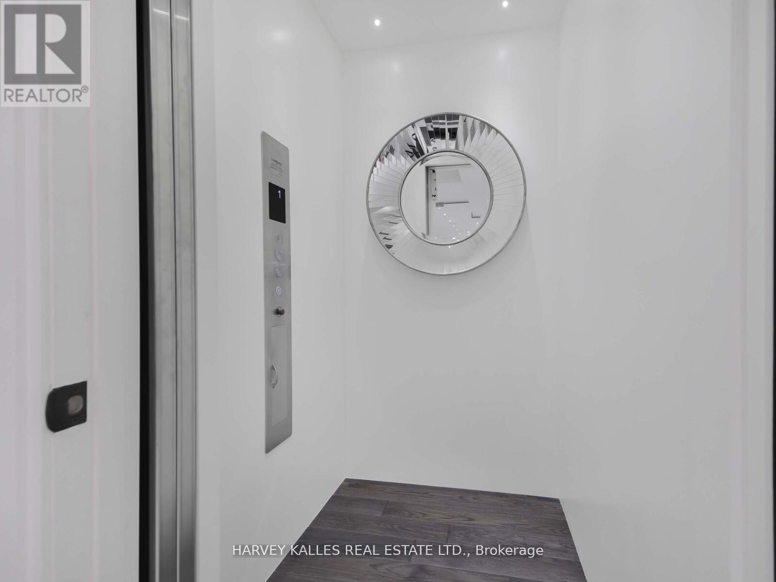 10 Malaren Road Property Photo 35