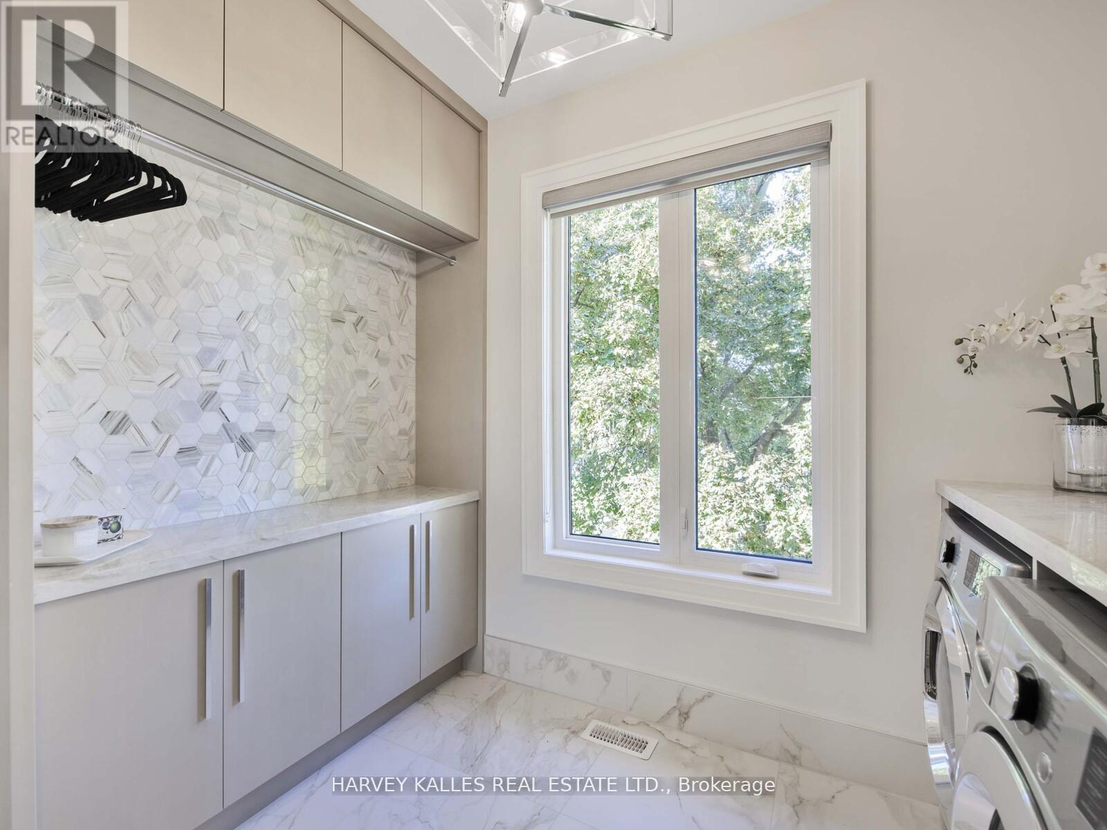 10 Malaren Road Property Photo 36