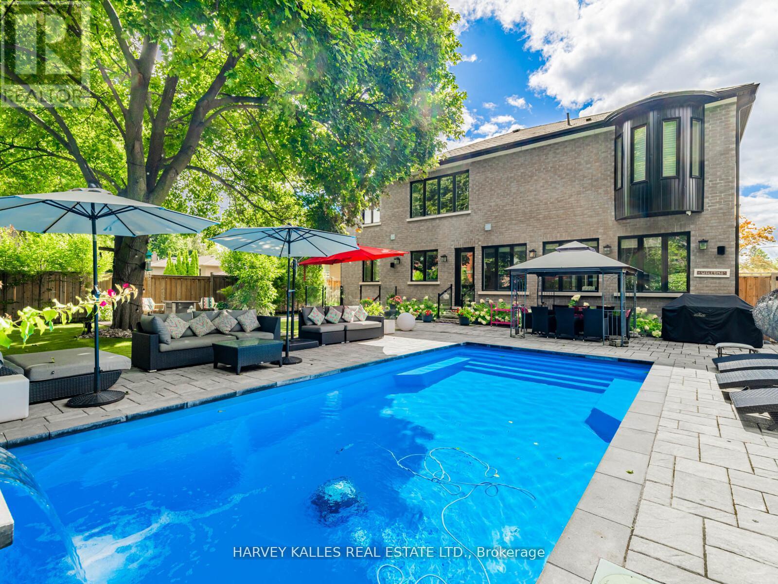 10 Malaren Road Property Photo 45
