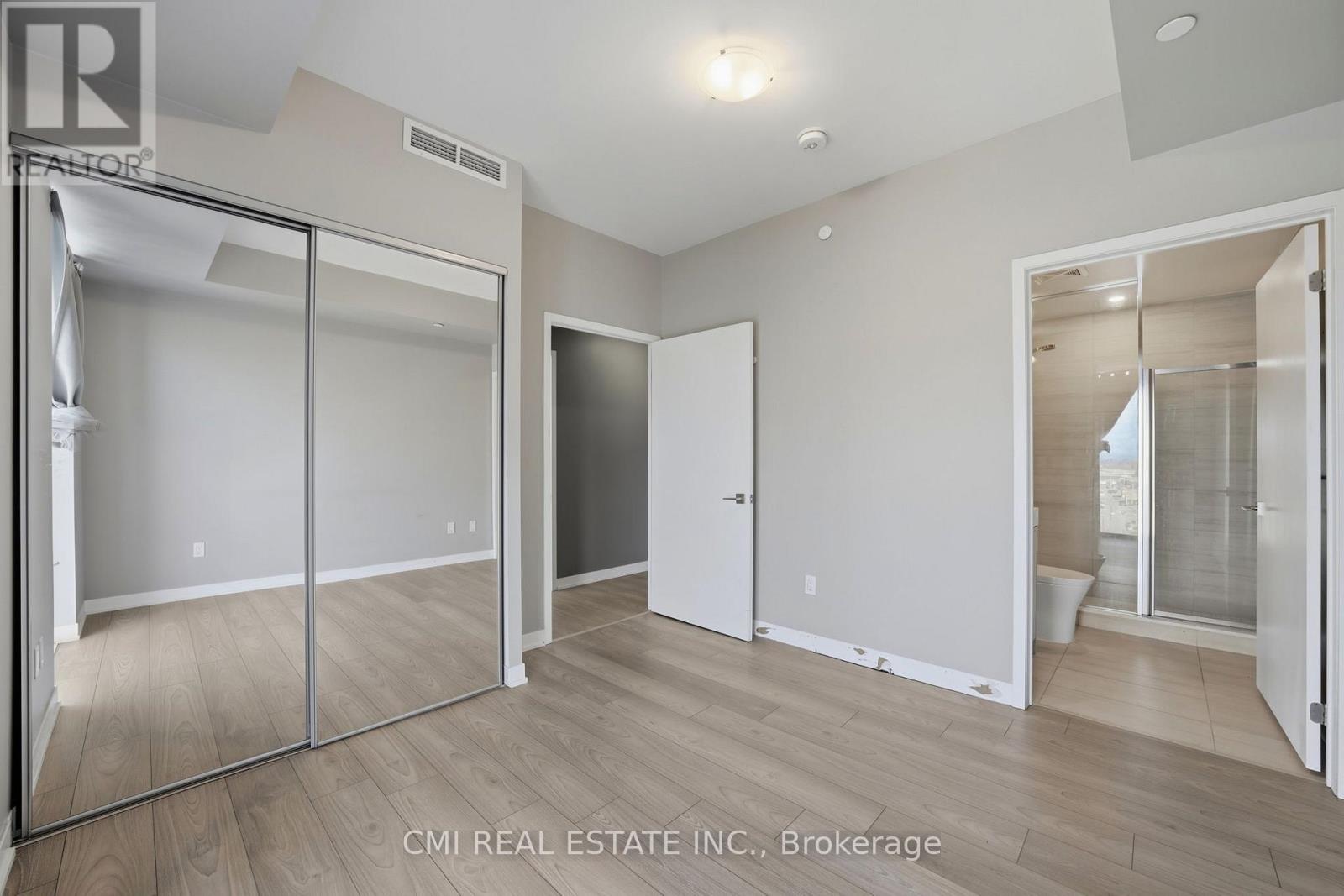 1313 - 10 Abeja Street Property Photo 16